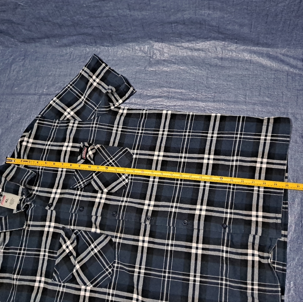Dickies Flannel Work Shirt Men's XL Blue Short Sleeve Plaid 2 Pocket Button-down - Picture 8 of 8